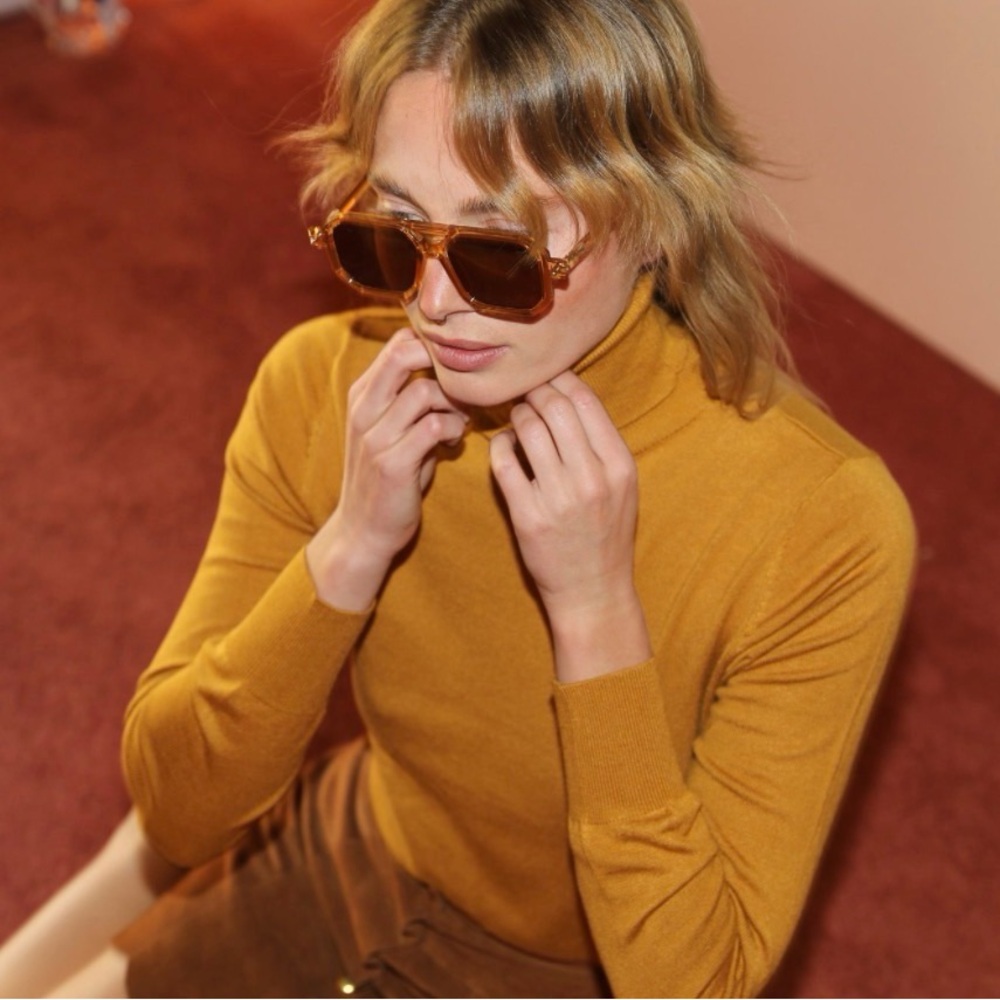 Stoned Immaculate 70s Retro Style François Turtleneck in Mustard, Sz L